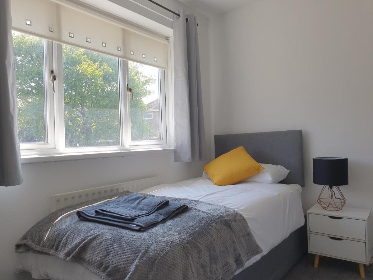 Hillview Home From Home Lackenby Bagian luar foto